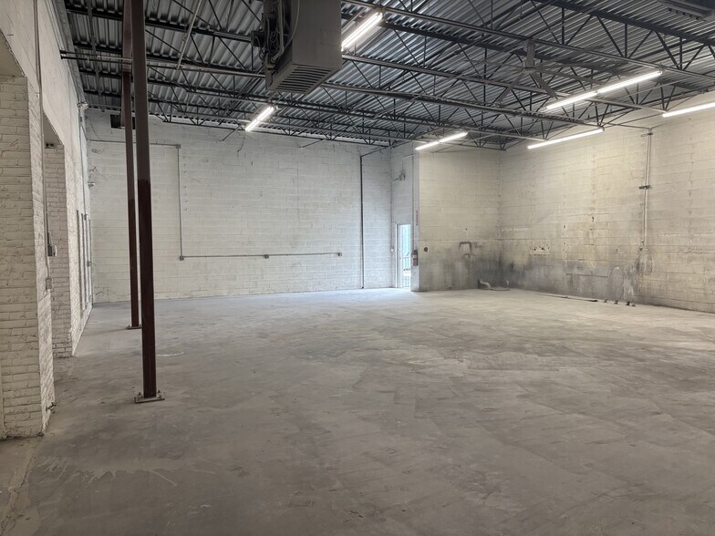 More Photos Of 101 25th St S, Birmingham Warehouse For Lease