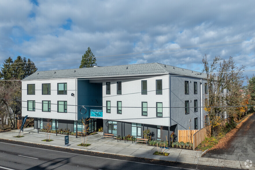 Primary Photo Of 242 E Powell Blvd, Gresham Apartments For Lease