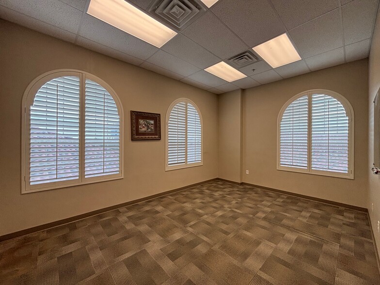 More Photos Of 7709 San Jacinto Pl, Plano Office For Sale