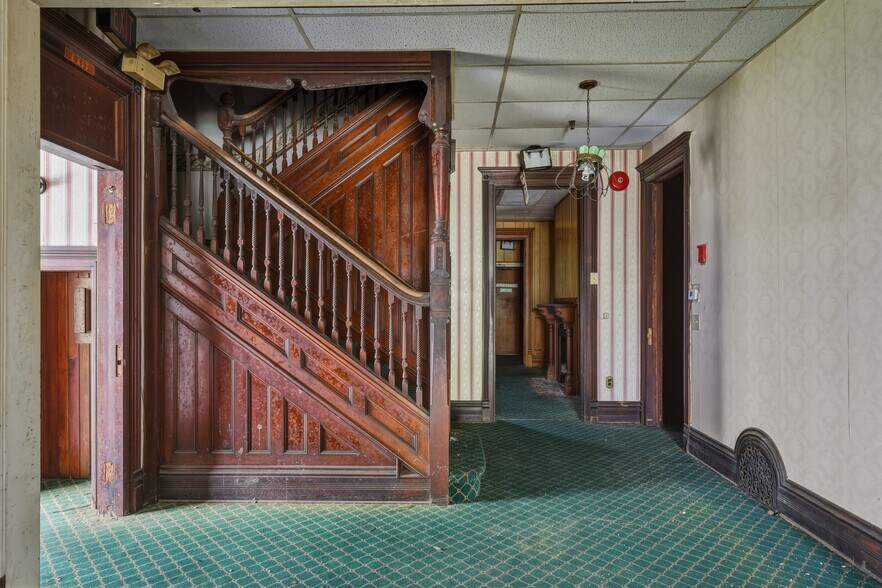 More Photos Of 355 W Church St, Elmira Office For Sale