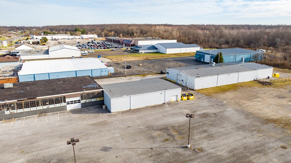 More Photos Of 4545 Liberty Ave, Vermilion Auto Repair For Sale