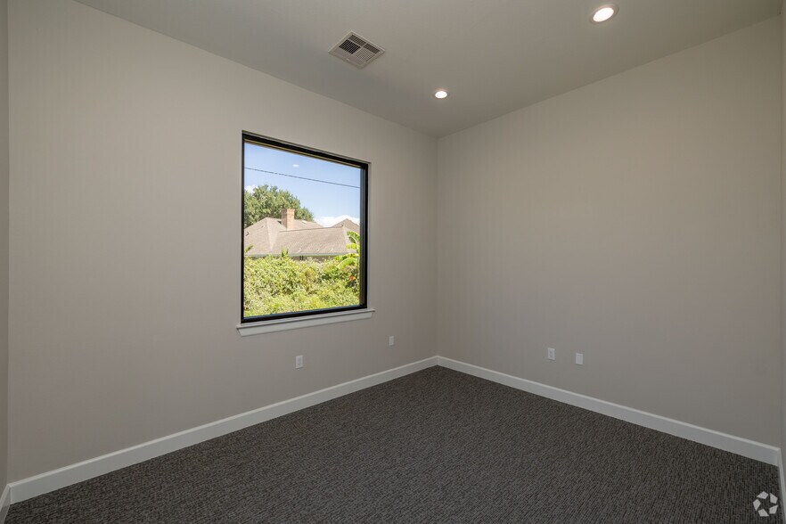 More Photos Of 4220 Cartwright Rd, Missouri City Medical For Lease