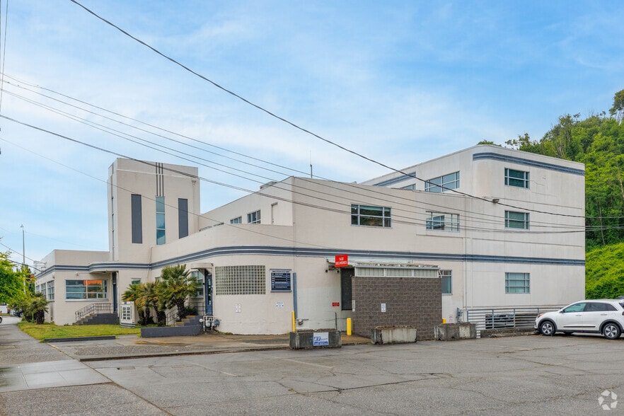 Primary Photo Of 1430-1438 Elliott Ave W, Seattle Warehouse For Lease