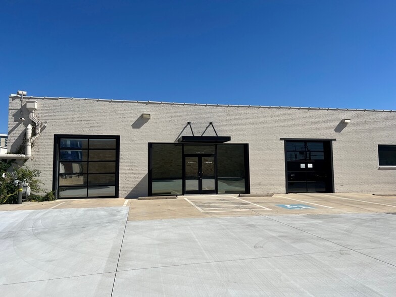 More Photos Of 183 Cole St, Dallas Showroom For Lease