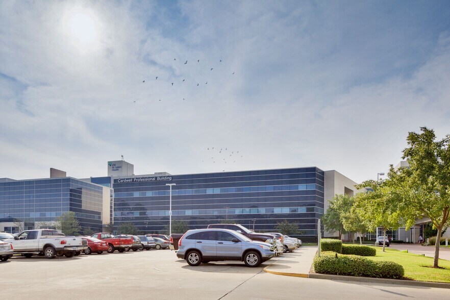 More Photos Of 1105 W Frank Ave, Lufkin Unknown For Sale