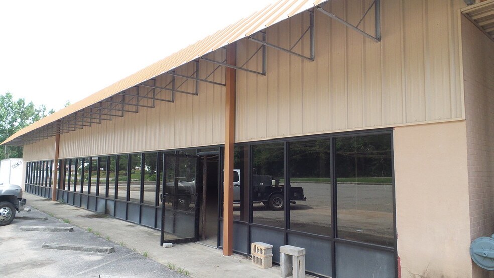 More Photos Of 32256 Highway 43, Thomasville Industrial For Sale