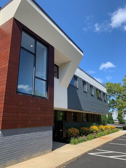 More Photos Of 101 Accord Park Dr, Norwell Loft Creative Space For Lease