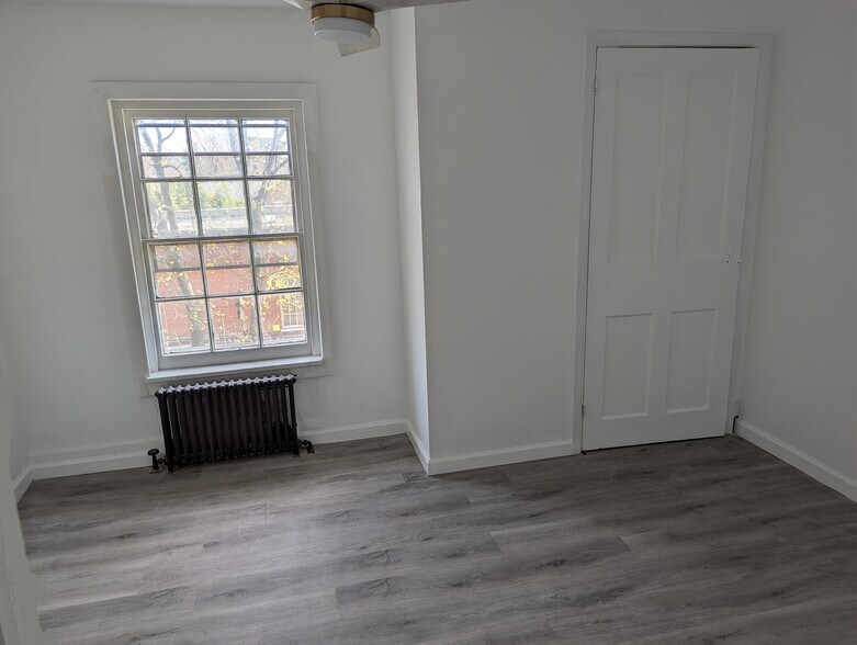 More Photos Of 82 W Broadway, Salem Apartments For Sale