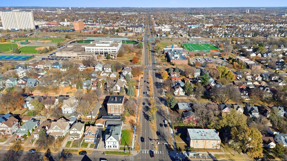 More Photos Of 195 Lexington Pky N, Saint Paul Apartments For Sale