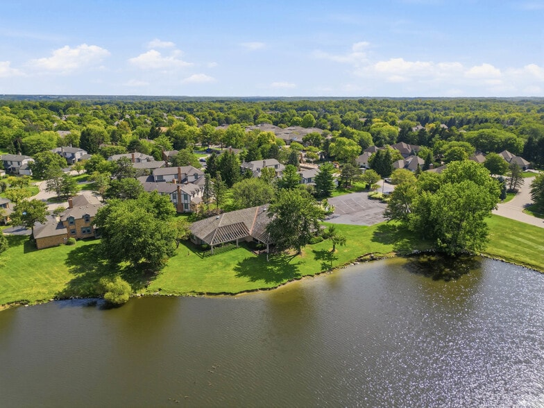 More Photos Of 6100 Memorial Dr, Dublin Medical For Sale