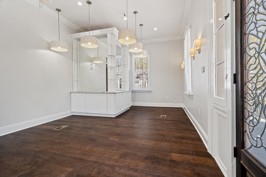 More Photos Of 125 N Theard St, Covington Medical For Lease