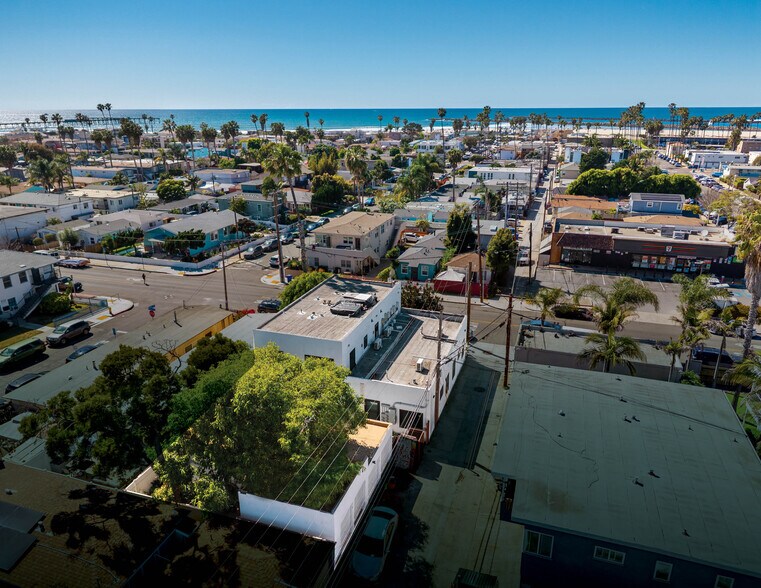 Primary Photo Of 2175-2177 Bacon St, San Diego Apartments For Sale