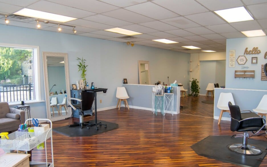 More Photos Of 7536-7540 Mentor Ave, Mentor Storefront Retail Office For Lease