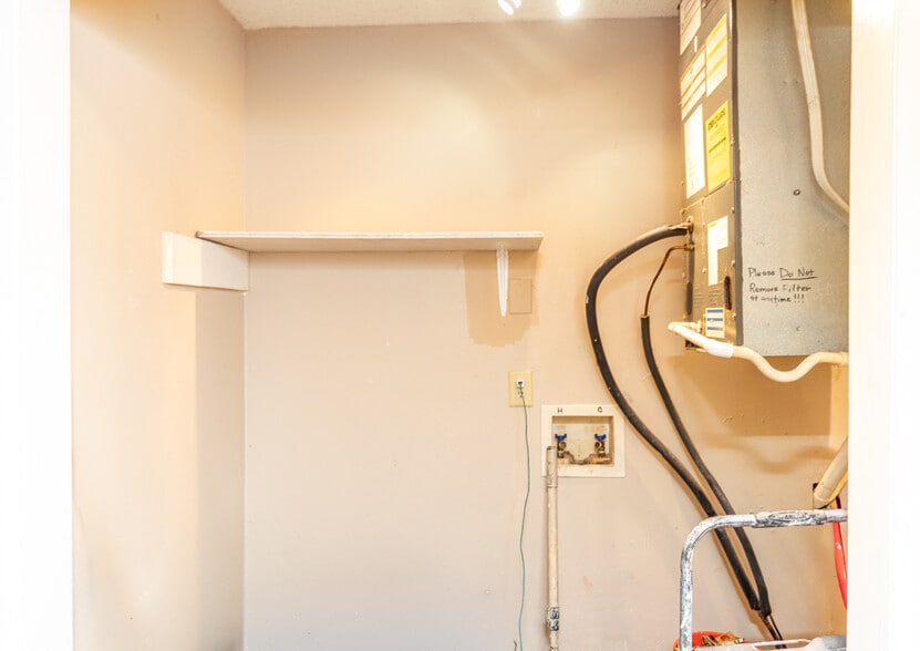 More Photos Of , Nashville Multifamily For Sale