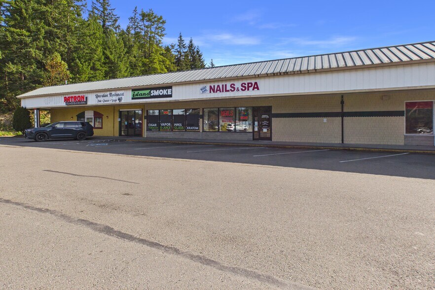 More Photos Of 11042 E Hwy 525, Clinton Storefront Retail Office For Lease
