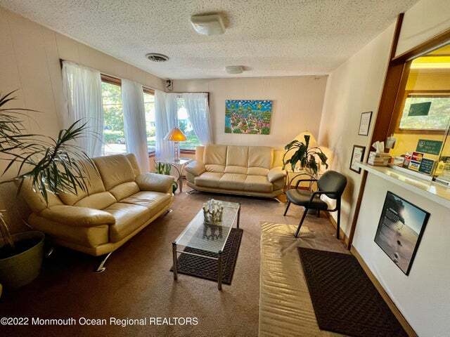 More Photos Of 1314 Park Ave, Plainfield Medical For Sale