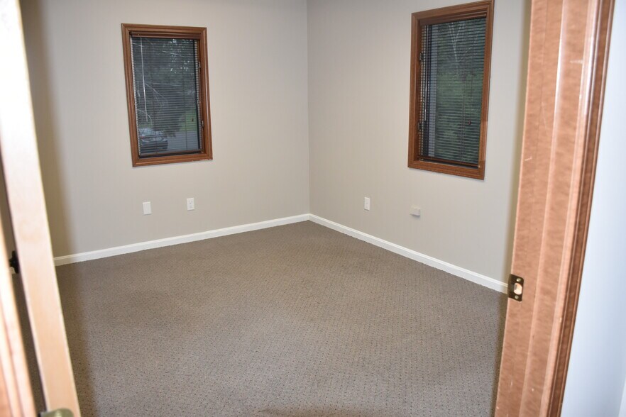 More Photos Of 5850 S County Road 25A, Tipp City Office For Lease