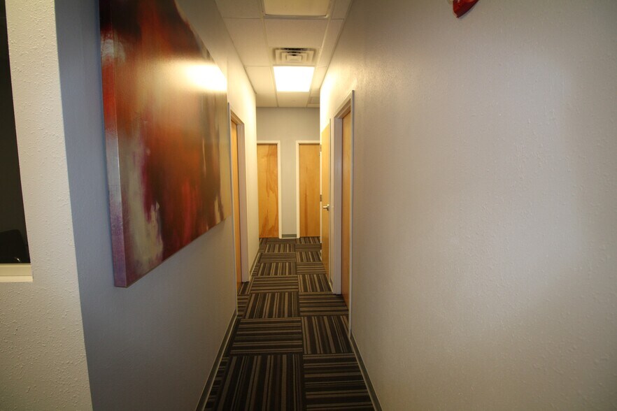 More Photos Of 3180 Curlew Rd, Oldsmar Medical For Lease