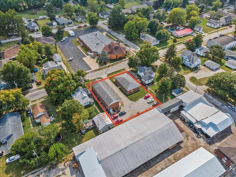 More Photos Of 507 Washington St, Pawnee Apartments For Sale