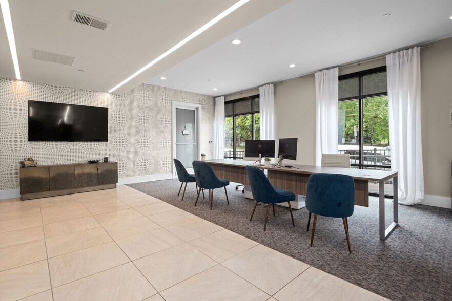 More Photos Of 810 9th St, Durham Apartments For Lease