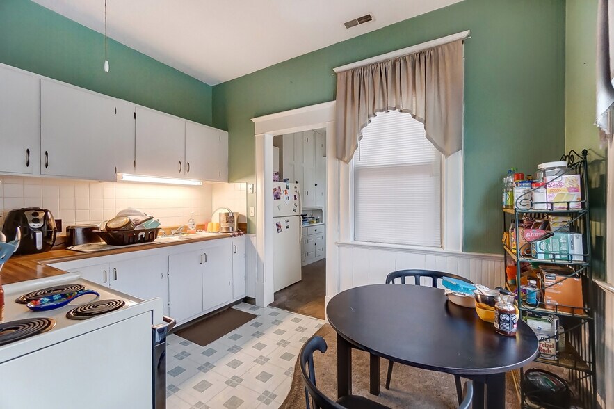 More Photos Of 42-44 W High St, Springfield Apartments For Sale