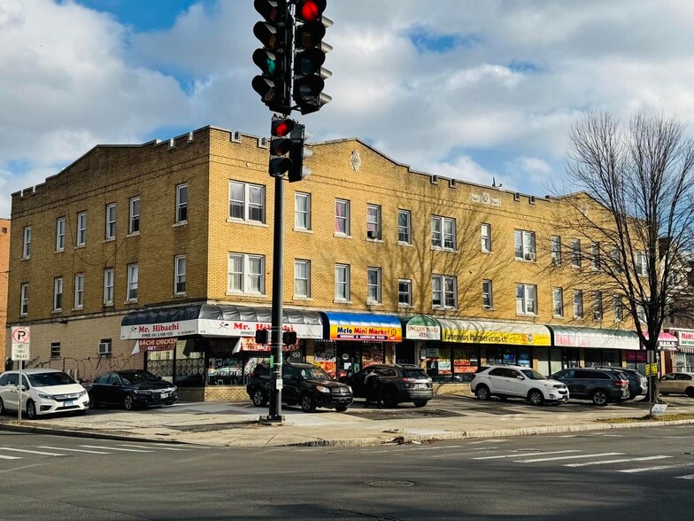 More Photos Of 450-460 Franklin Ave, Hartford Storefront Retail Residential For Sale