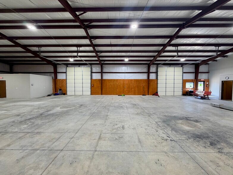 More Photos Of 2740 Global Pky, Oklahoma City Industrial For Lease