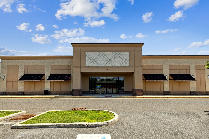 More Photos Of 154 Route 73 N, Voorhees Freestanding For Lease