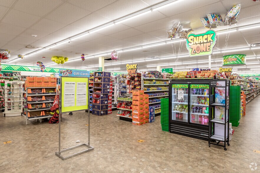 More Photos Of 199 Kedron Ave, Folsom Freestanding For Lease