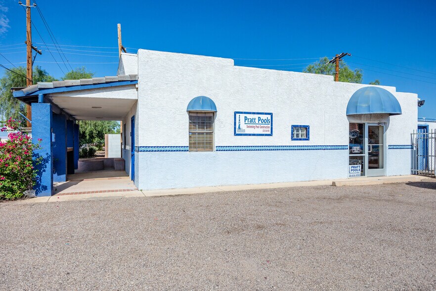 More Photos Of 112 E Cottonwood Ln, Casa Grande Freestanding For Sale