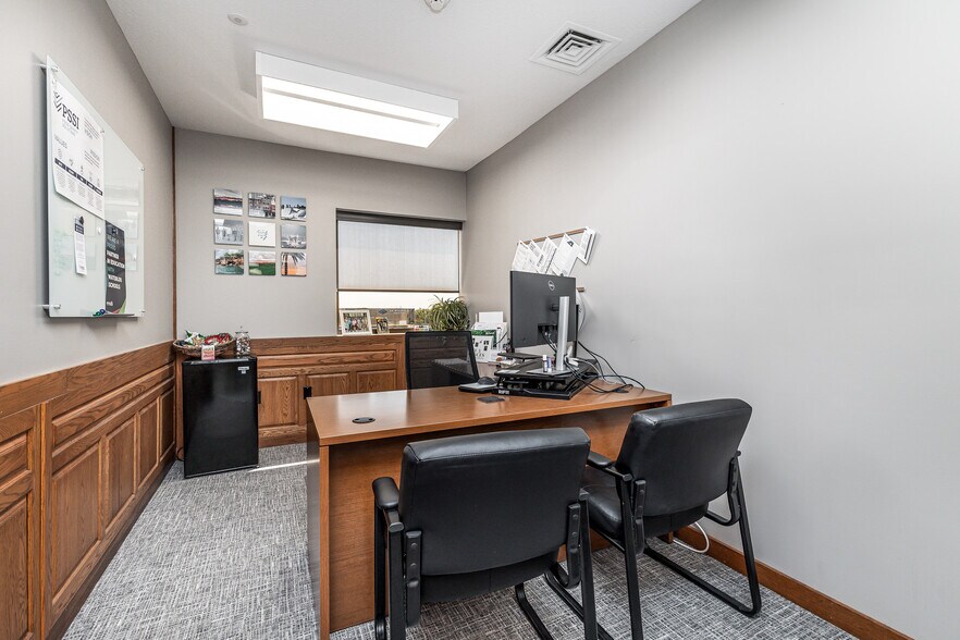 More Photos Of 3681 Prism Ln, Kieler Office For Sale