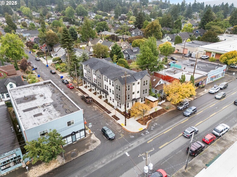 More Photos Of 7190 Glisan st, Portland Apartments For Sale
