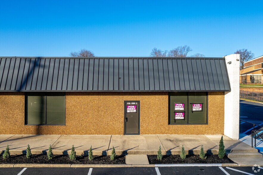 More Photos Of 211 S Boulevard Ave, Maple Shade Township Storefront Retail Office For Sale