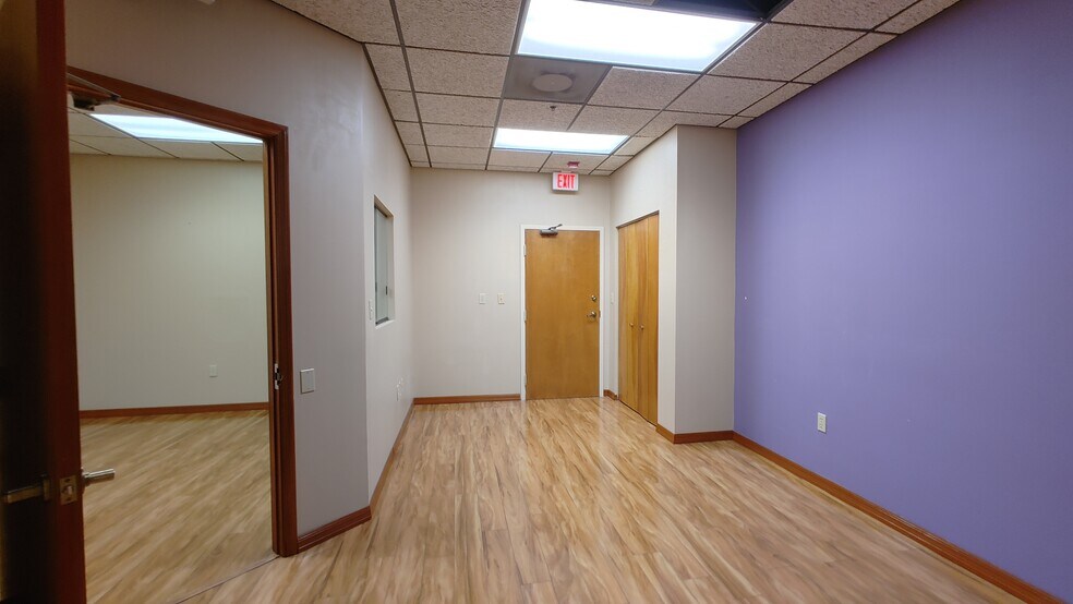 More Photos Of 7171 N University Dr, Tamarac Medical For Lease