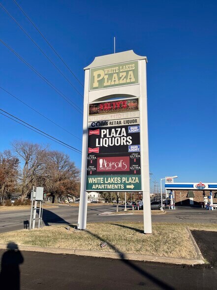 More Photos Of 3701-3723 SW Plaza Dr, Topeka Unknown For Lease