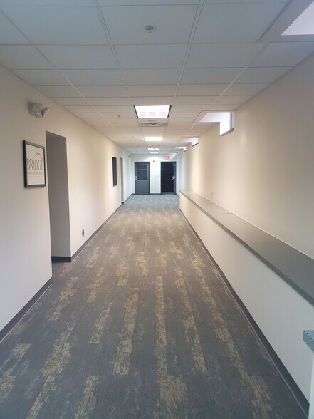 More Photos Of 909 Green St, Harrisburg Office For Lease