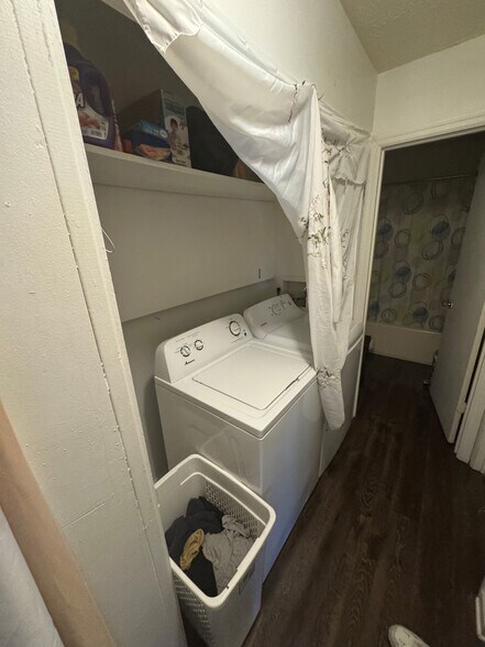 More Photos Of 509 Last Resort Ct, Cumberland Multifamily For Sale