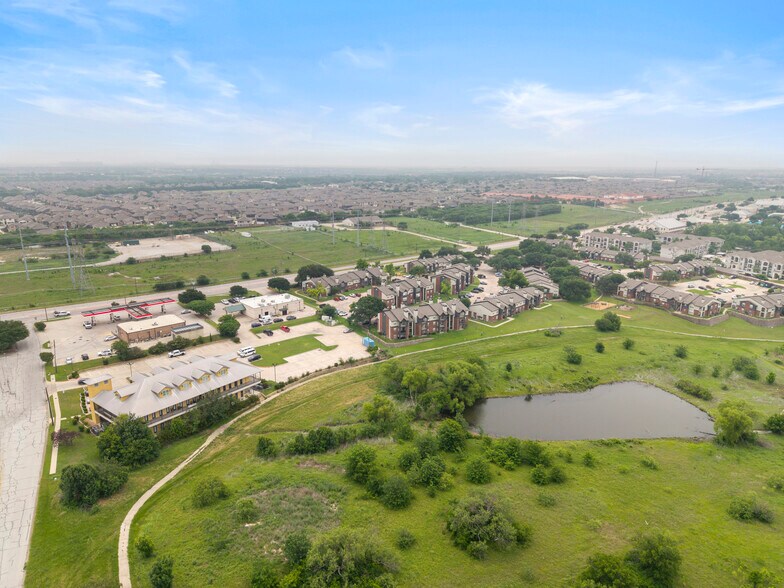 More Photos Of 7105 Golf Club Dr, Fort Worth Storefront Retail Office For Lease