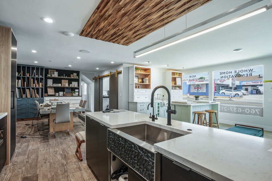 More Photos Of 1105-1107 S Coast Hwy, Oceanside Storefront Retail Office For Lease