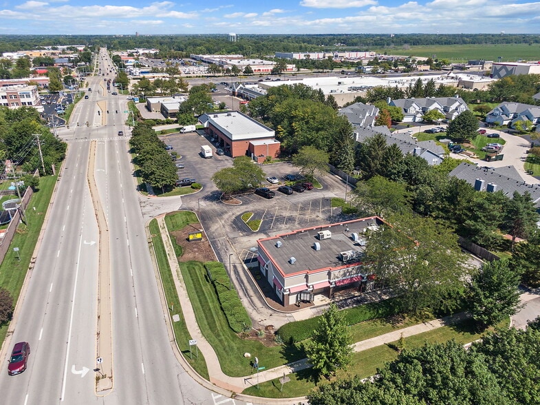 More Photos Of 240 Douglas Rd, Oswego Fast Food For Sale