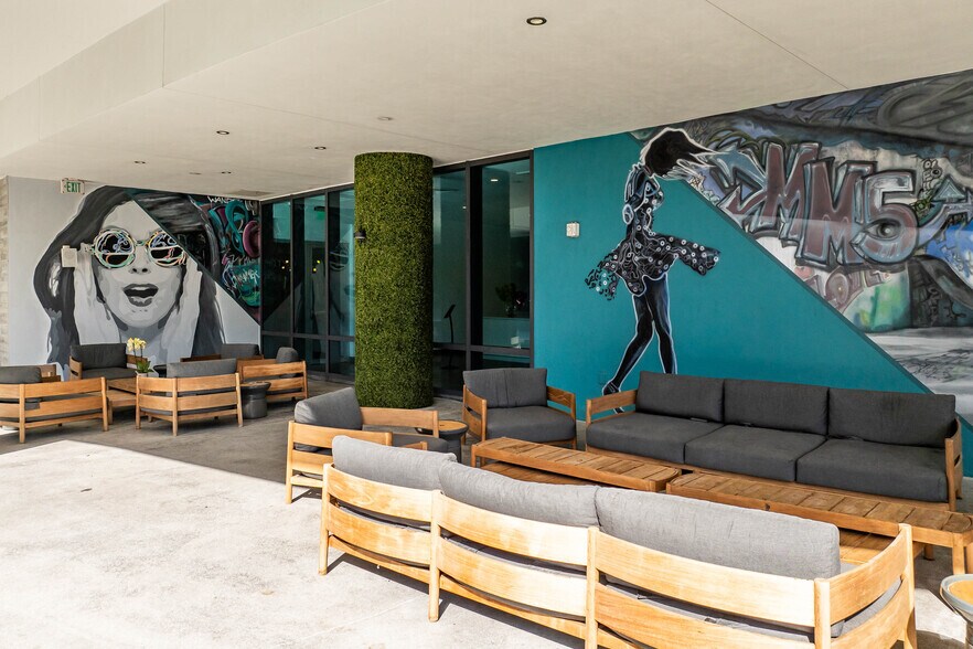 More Photos Of 125 NE 32nd St, Miami Apartments For Lease