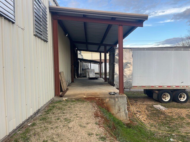 More Photos Of 35 Herring Crossroads, Russellville Industrial For Sale