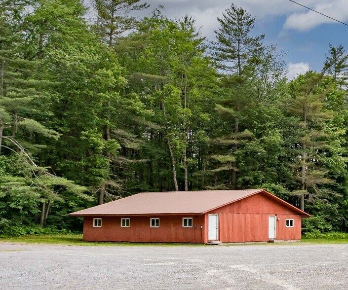 More Photos Of 5679 Partridgeville Rd, Brantingham Lodge Meeting Hall For Sale