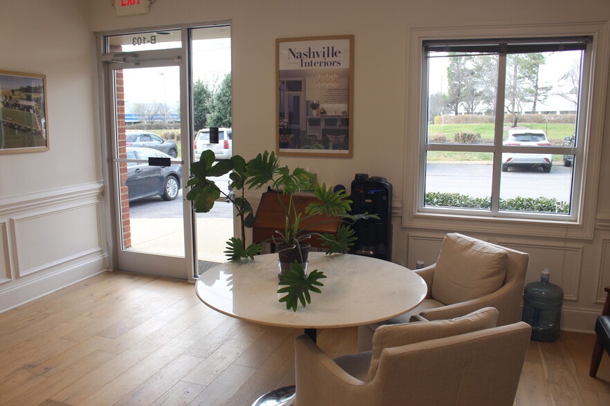 More Photos Of 256 Seaboard Ln, Franklin Medical For Sale