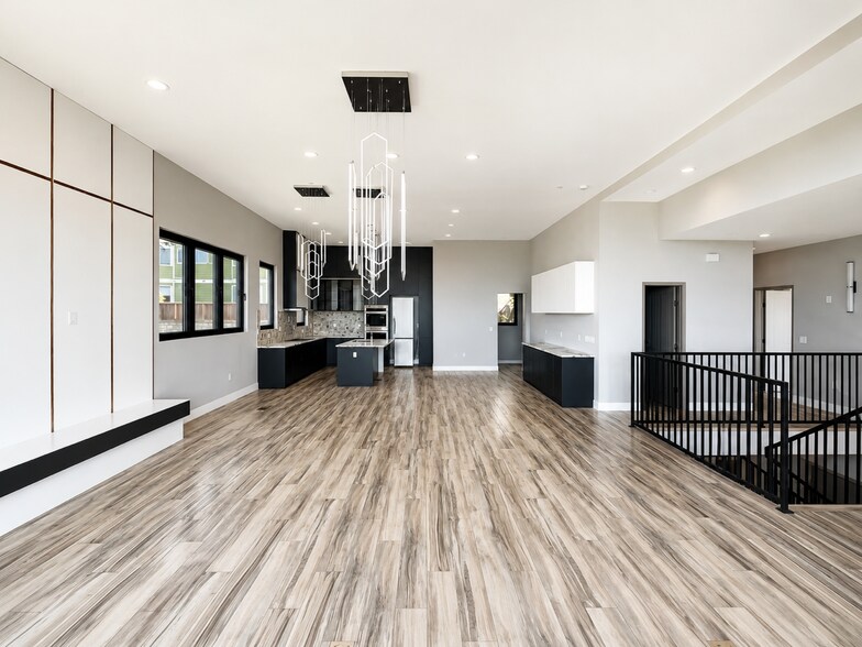 More Photos Of 380 Medio Ave, Half Moon Bay Specialty For Sale