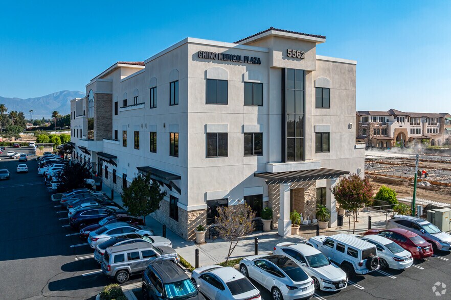 More Photos Of 5562 Philadelphia St, Chino Medical For Sale