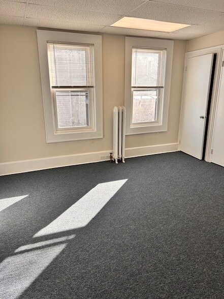 More Photos Of 7 E High St, Somerville Office For Lease