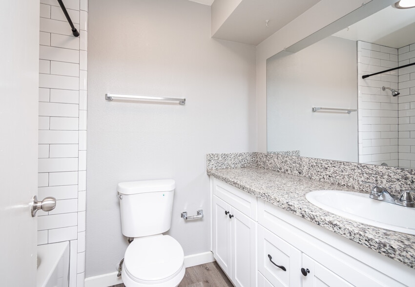 More Photos Of 2520 Northrop Ave, Sacramento Apartments For Sale