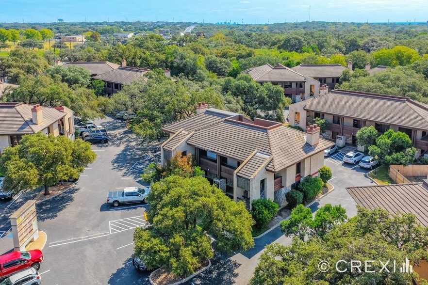 More Photos Of 7272 Wurzbach Rd, San Antonio Office For Sale