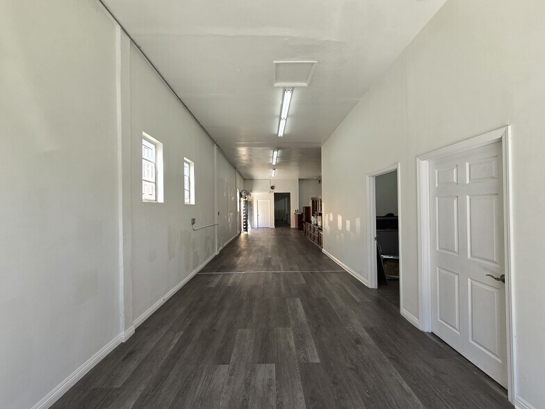 More Photos Of 1451-1453 Malvern Ave, Los Angeles Warehouse For Sale
